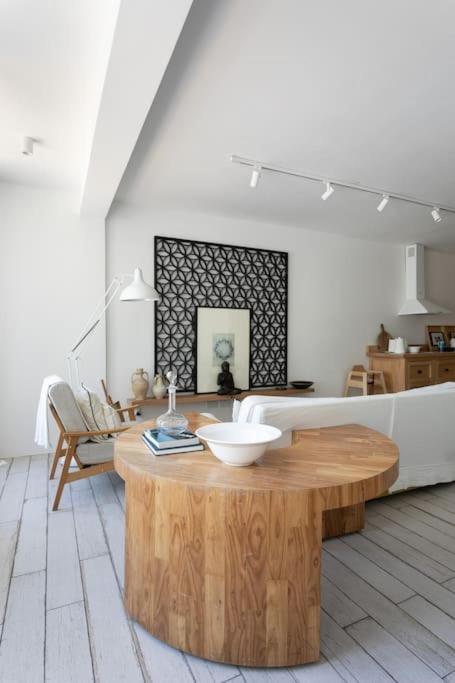 Experience Nirvana Apartment Msida